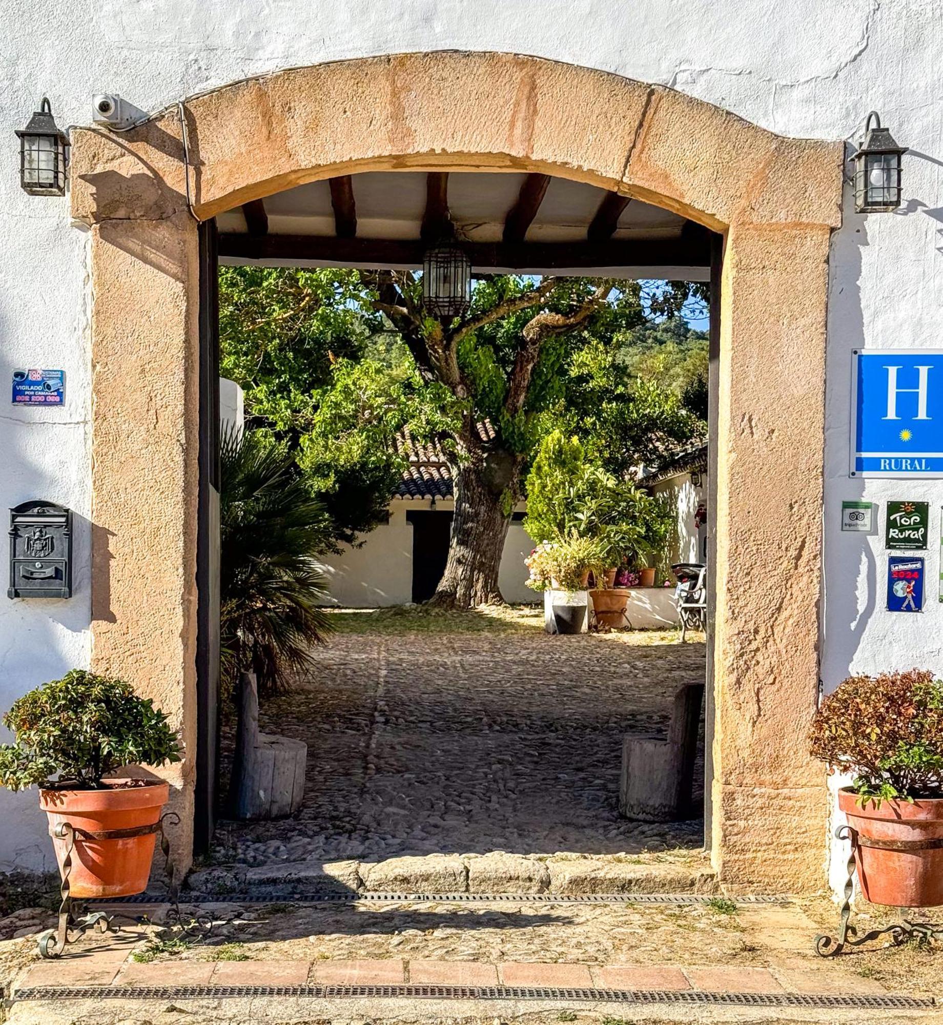 Hotel Cortijo Las Piletas Ronda Exterior photo